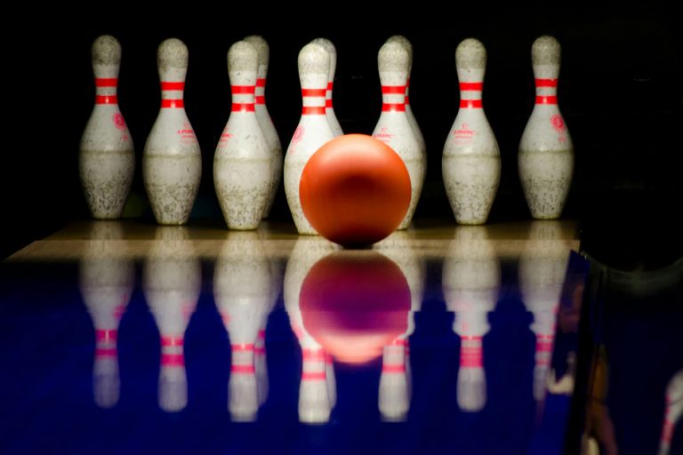 Singles Bowling in Holborn