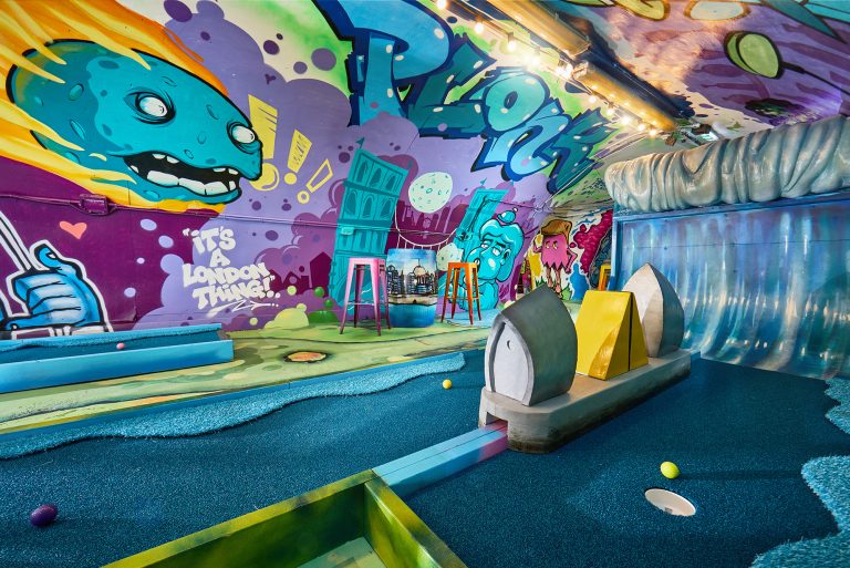 Crazy Golf in London Bridge