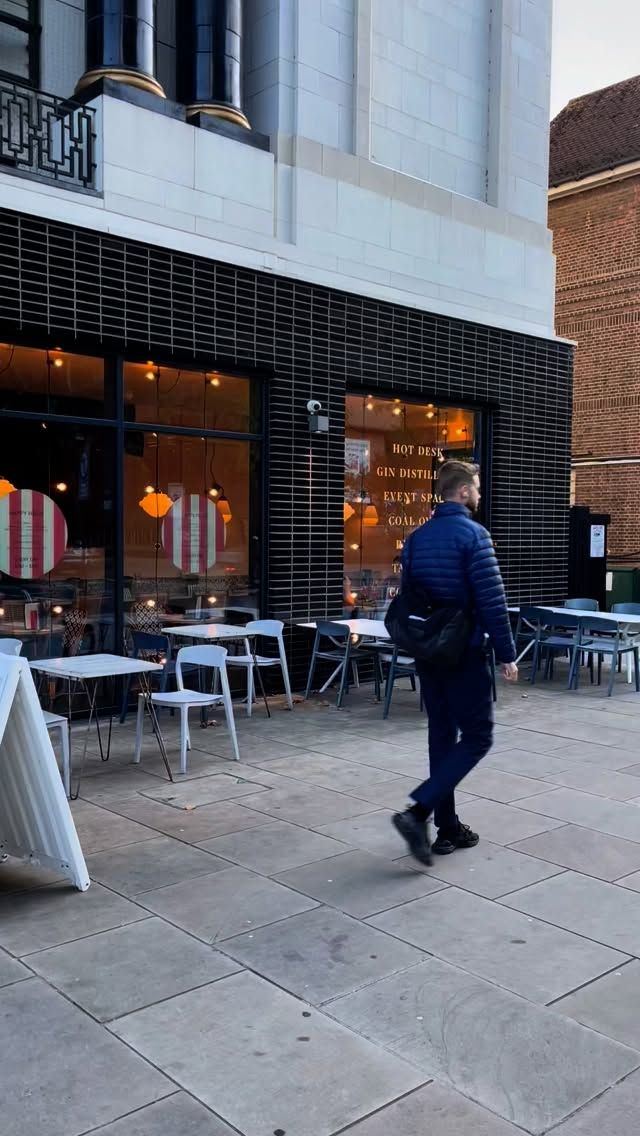 💛 Ealing, we’re back!

And what a way to return — our latest Speed Dating at Teatro Hall was full of laughter, great chats, and plenty of new matches.

Stylish venue ✔️
Cosy vibes ✔️
Amazing guests ✔️

This is what dating nights should feel like.

#ItsADateLDN #SpeedDating #EalingEvents #LondonDating #SinglesInLondon #DatingEvents #MeetNewPeople